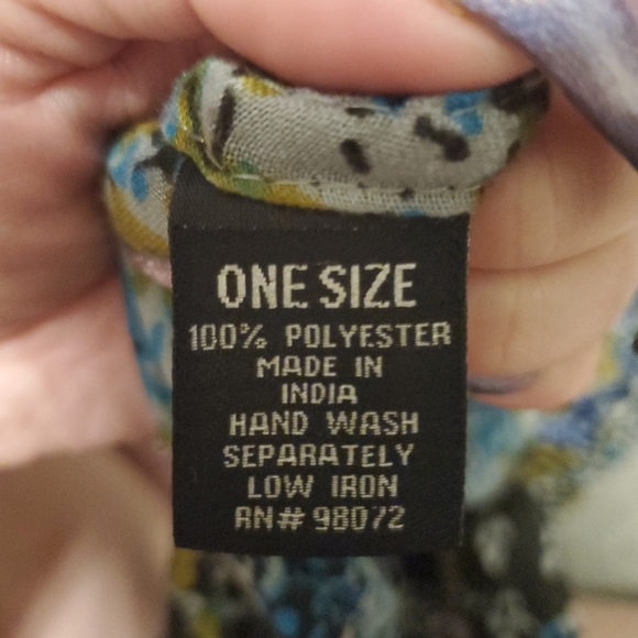 Infinity Scarf - Picture 2 of 3